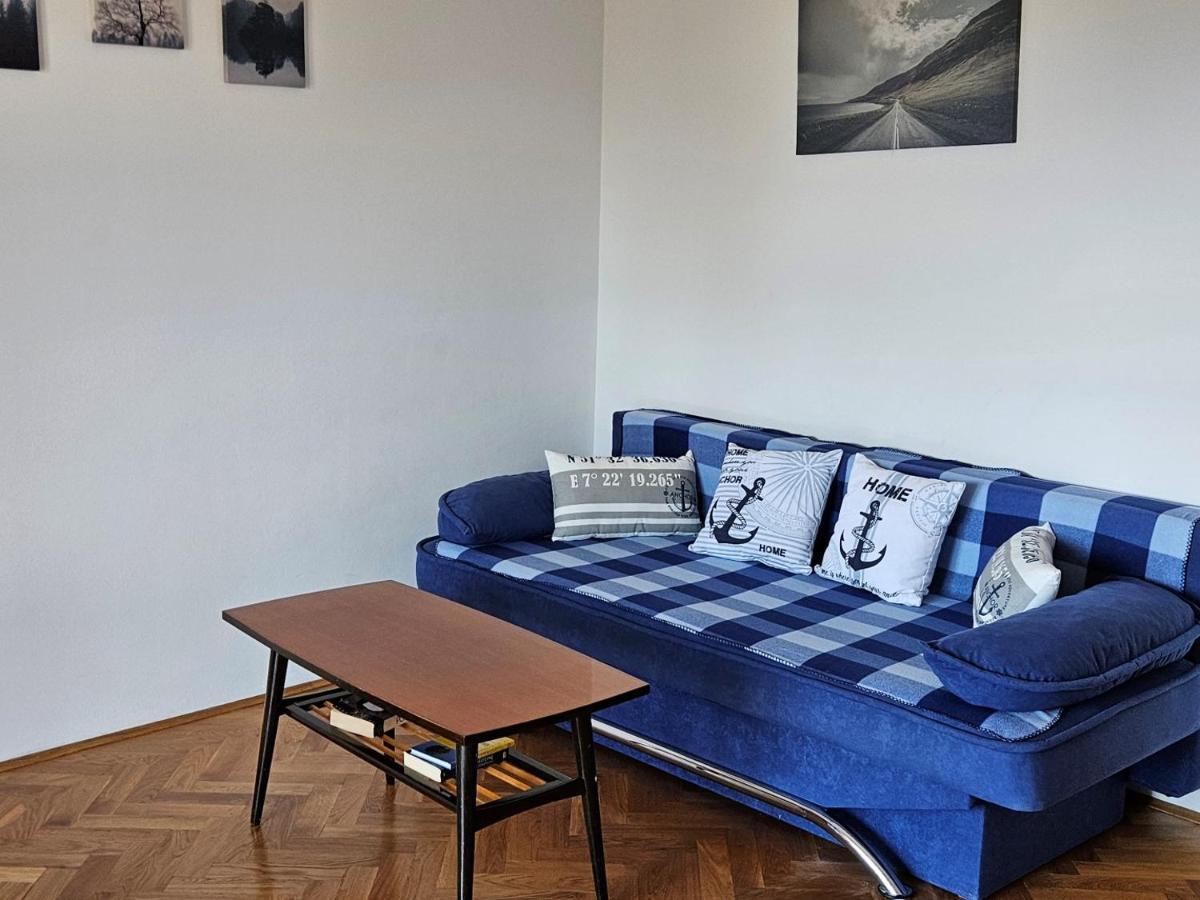 Apartments Trojak Baska  Bagian luar foto